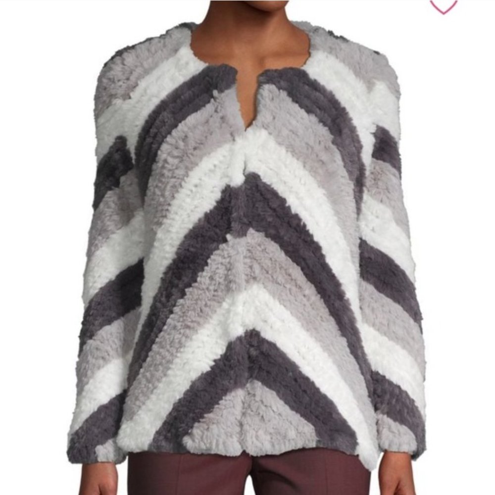 Stella + Lorenzo NWT Gray and White Faux Fur Jacket (L)